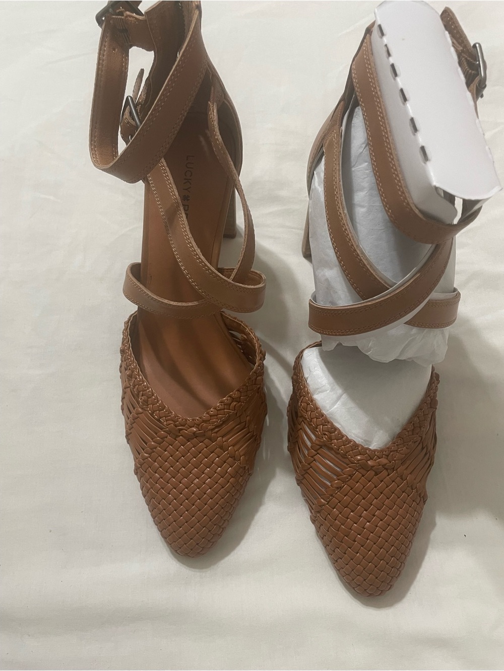 Trendy Lucky Brand Cognac Woven Leather Sandals